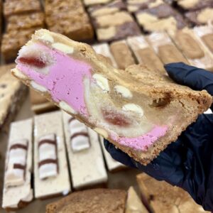 Cherry bakewell cookie pie